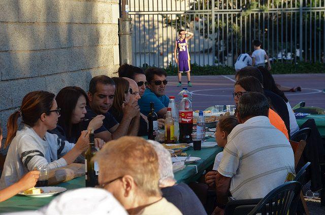OS RECORDAMOS LA MERIENDA  VECINAL QUE HABRÁ ESTE SÁBADO 19 Y ADELANTAMOS EL CARTELFIESTA FIN DE VERANOOOOOOO