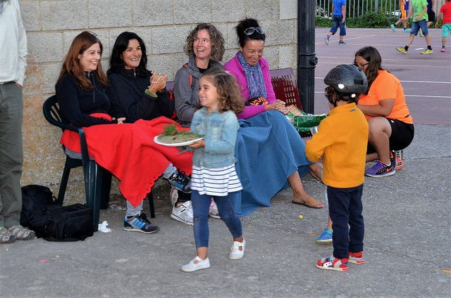 OS RECORDAMOS LA MERIENDA  VECINAL QUE HABRÁ ESTE SÁBADO 19 Y ADELANTAMOS EL CARTELFIESTA FIN DE VERANOOOOOOO